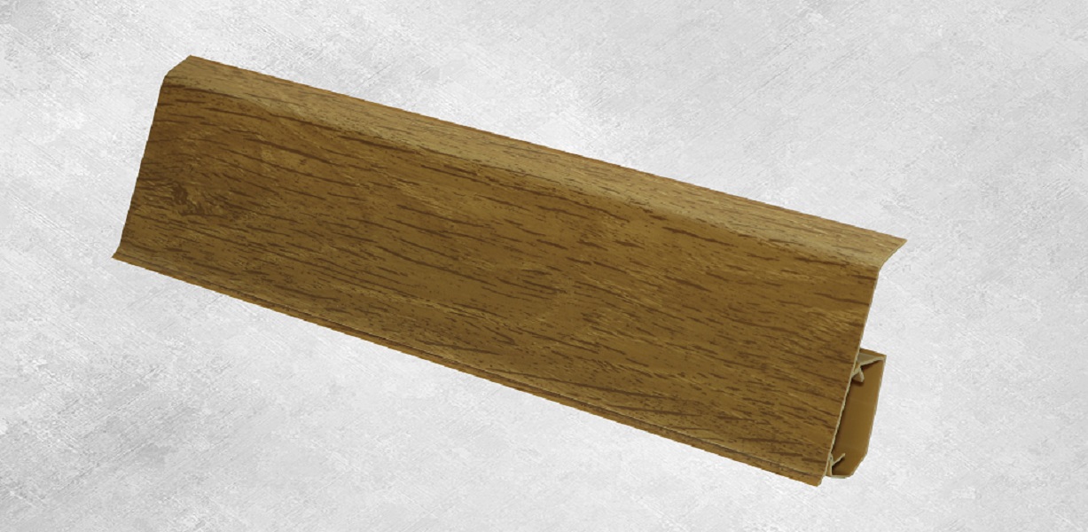 Плинтус пластиковый TERA 725 Дуб натур 2200*72*22,5 мм