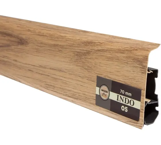 Плинтус пластиковый Arbiton INDO Дуб Уинстон  05 (2.5м)