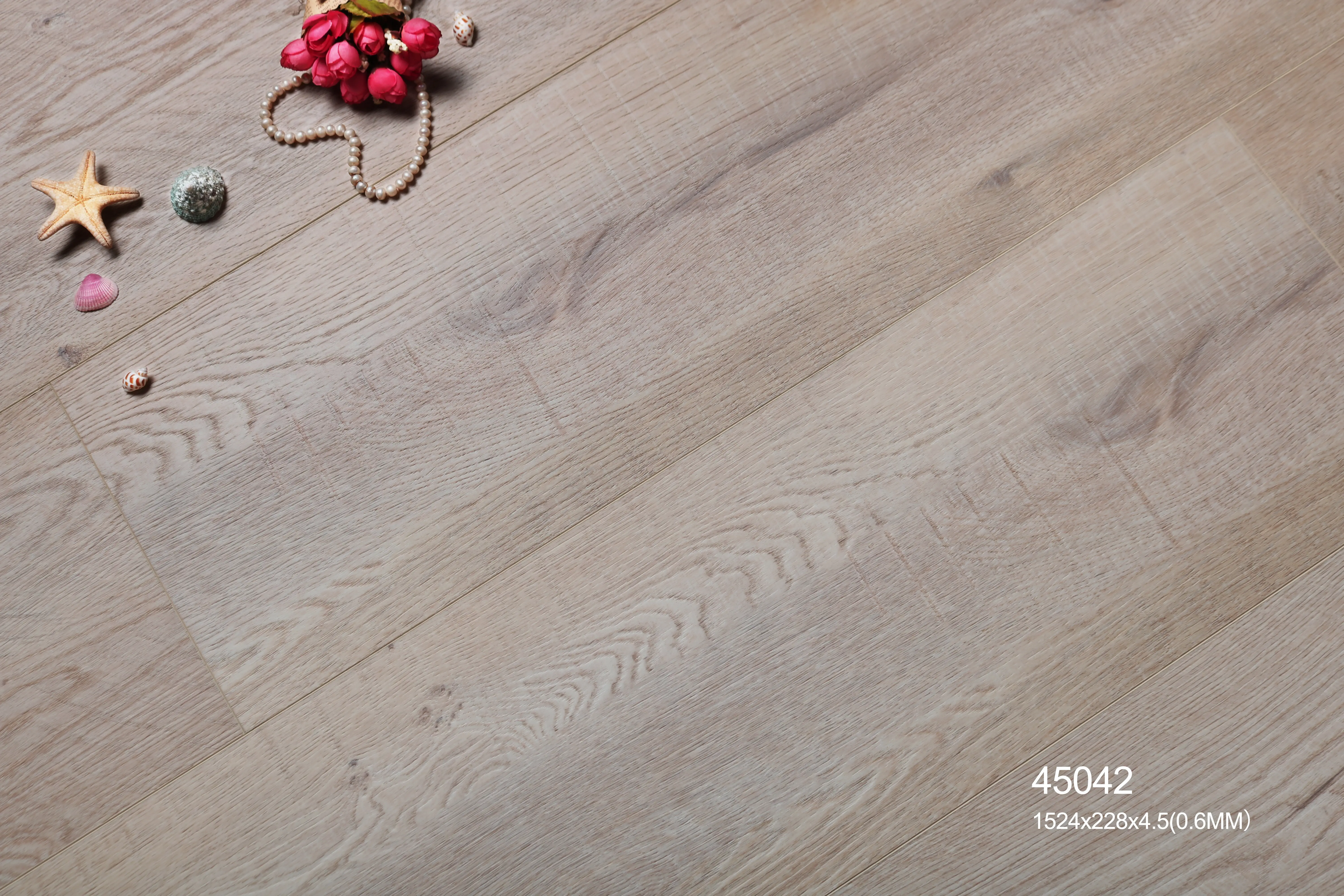 SPC ламинат 45042, Дуб Форца, Sander (2,432 м2)