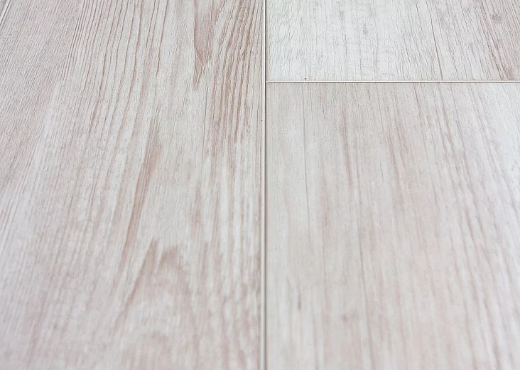 SPC ламинат Planker Elegant Line Дуб Роял 3006 SPC ламинат Planker Elegant Line Дуб Роял 3006